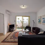 Ref 233